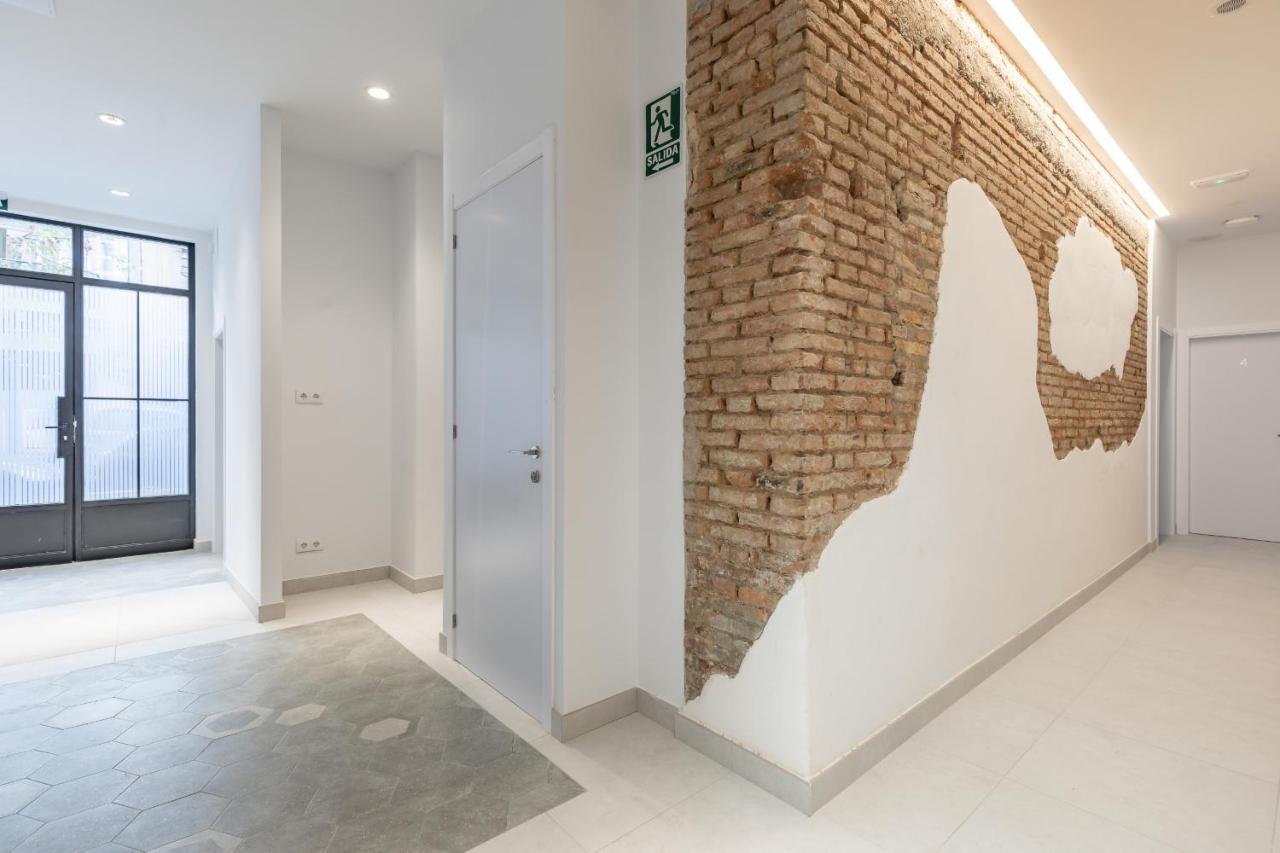 Comfortable Close To Centre * Valenza