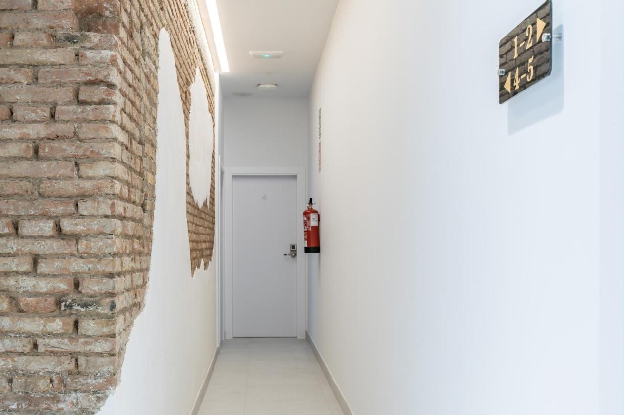 Comfortable Close To Centre * Valenza